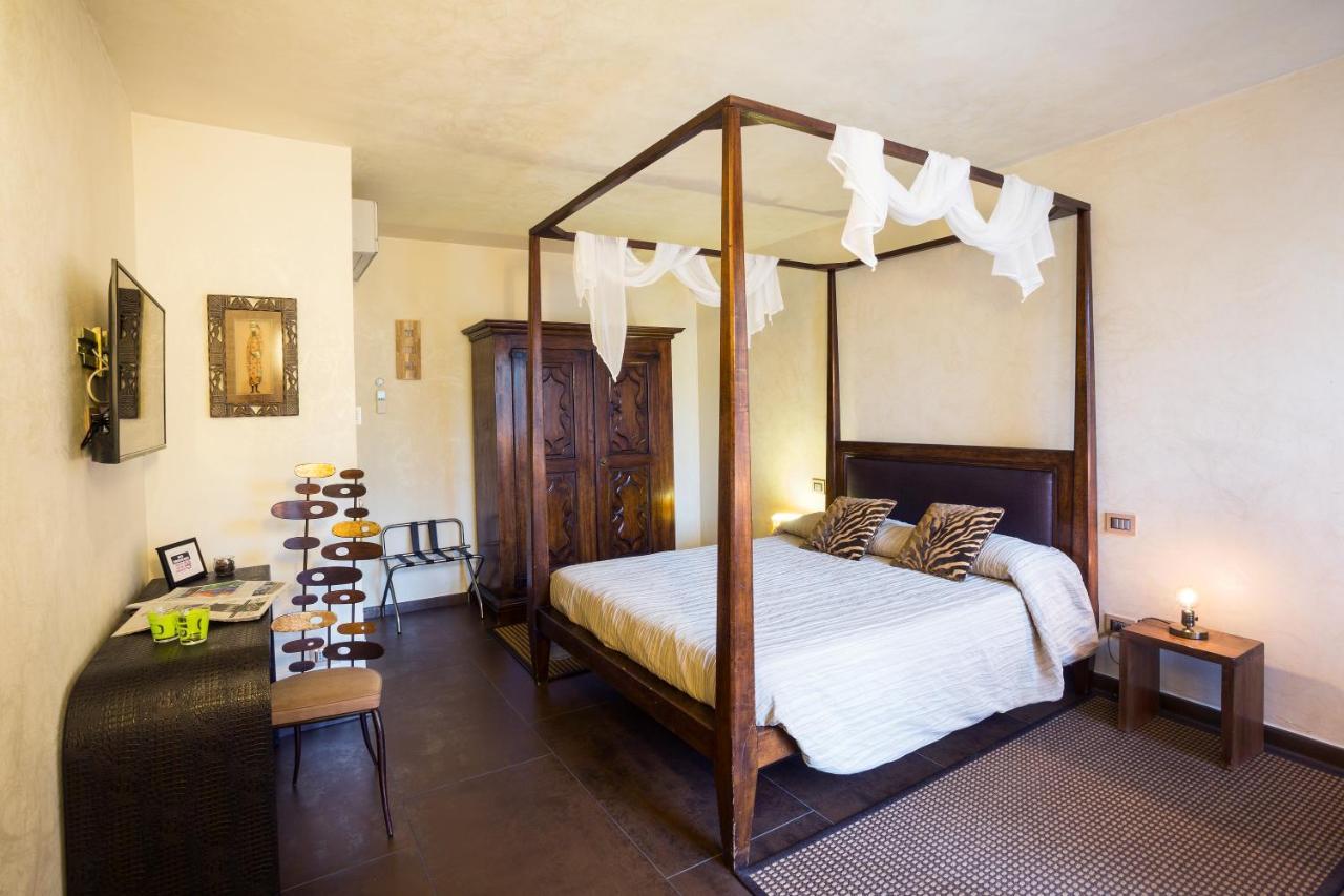 La Villa Desenzano Rooms Desenzano del Garda Esterno foto