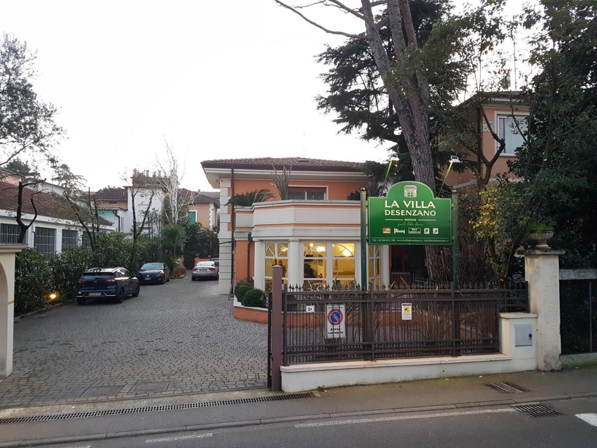La Villa Desenzano Rooms Desenzano del Garda Esterno foto