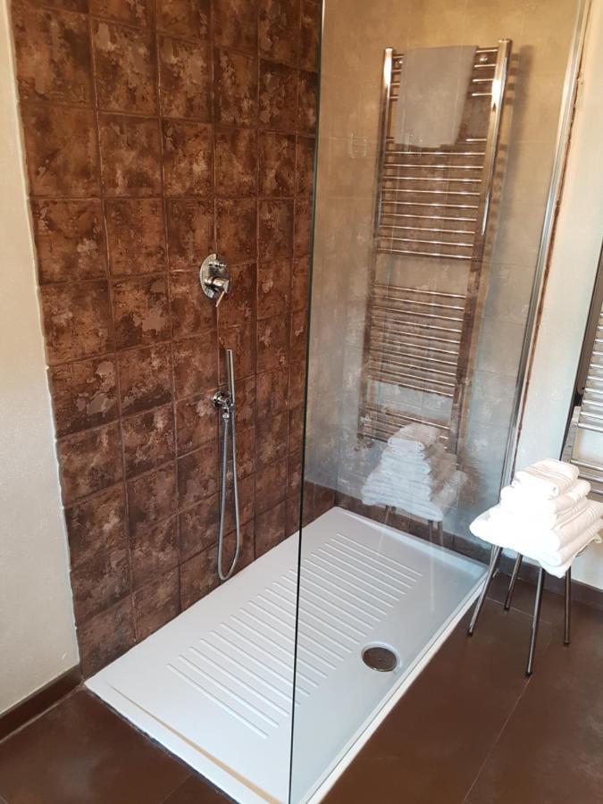 La Villa Desenzano Rooms Desenzano del Garda Esterno foto
