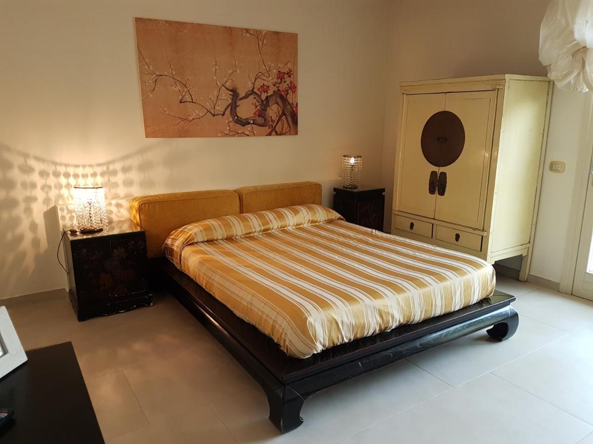 La Villa Desenzano Rooms Desenzano del Garda Esterno foto